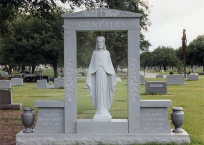 Upright Monuments & Headstones - Gonzales