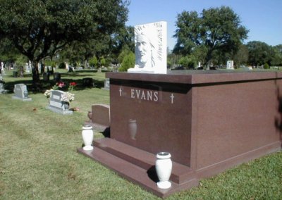 Mausoleum with Marble Statuary - Evans