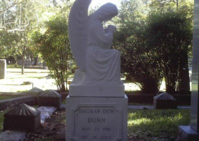 Single Upright Headstones and Single Upright Monuments - Angel Statue