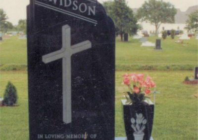 Heart Shaped Headstones and Cross Monuments - Davidson, Nanny
